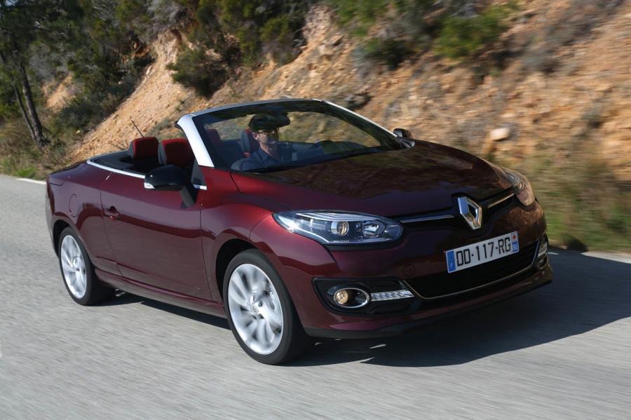  Renault Megane Coupe-Cabriolet 2015 года  (фото 13 из 36)